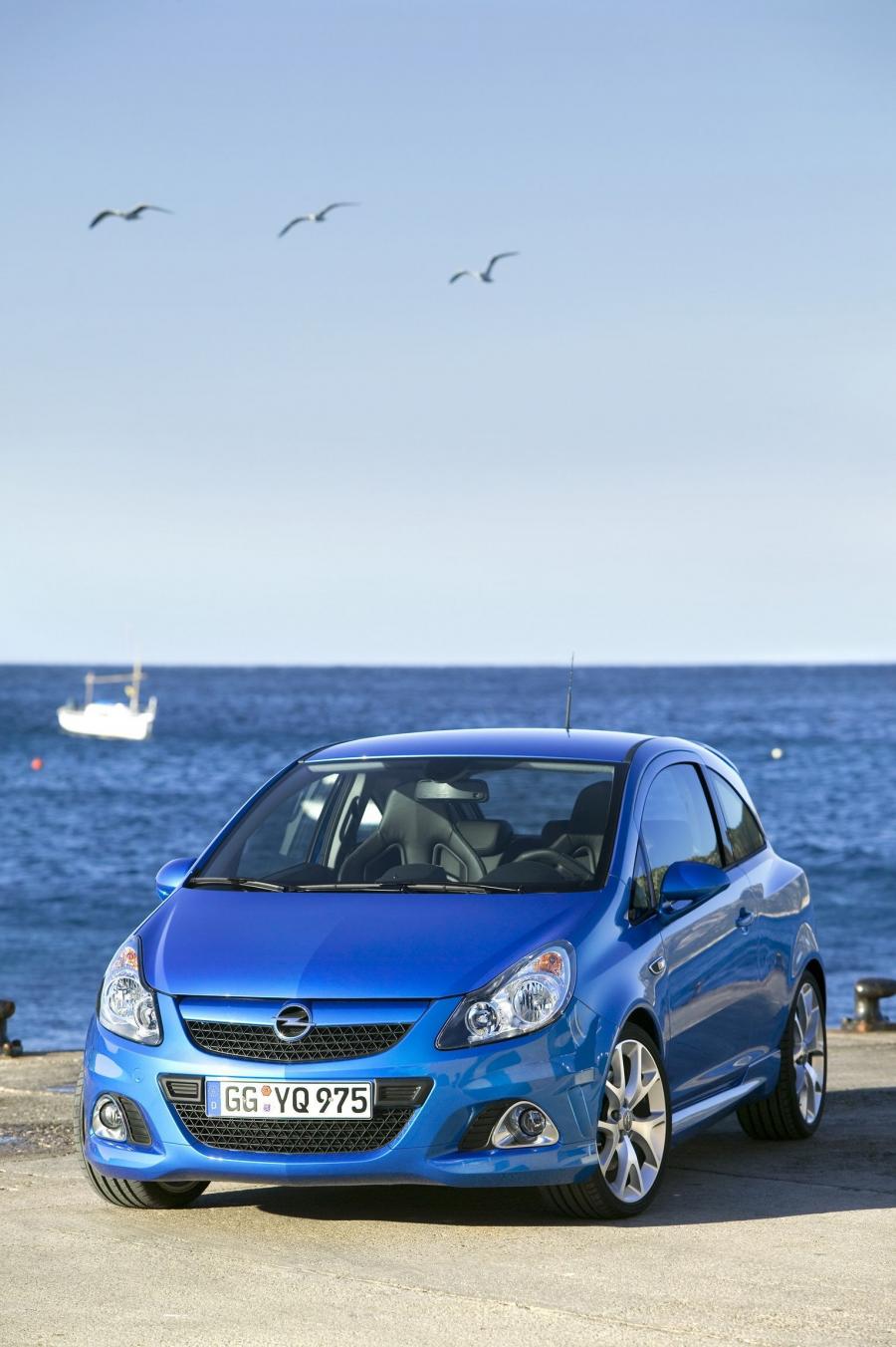  Opel Corsa OPC 2007 года  (фото 29 из 63)